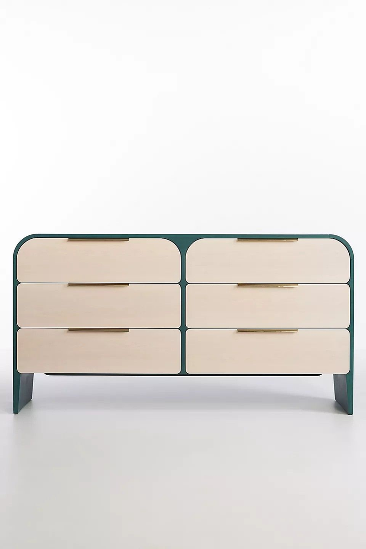 Avira Dresser
