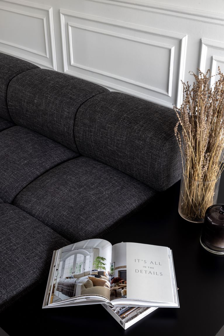 Sandro Sofa