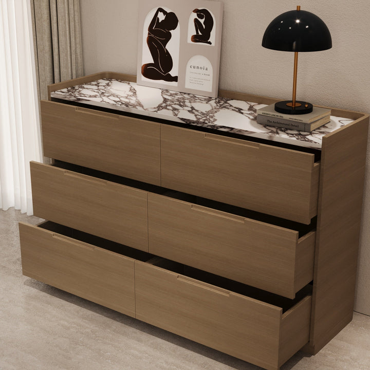 Sienna Dresser