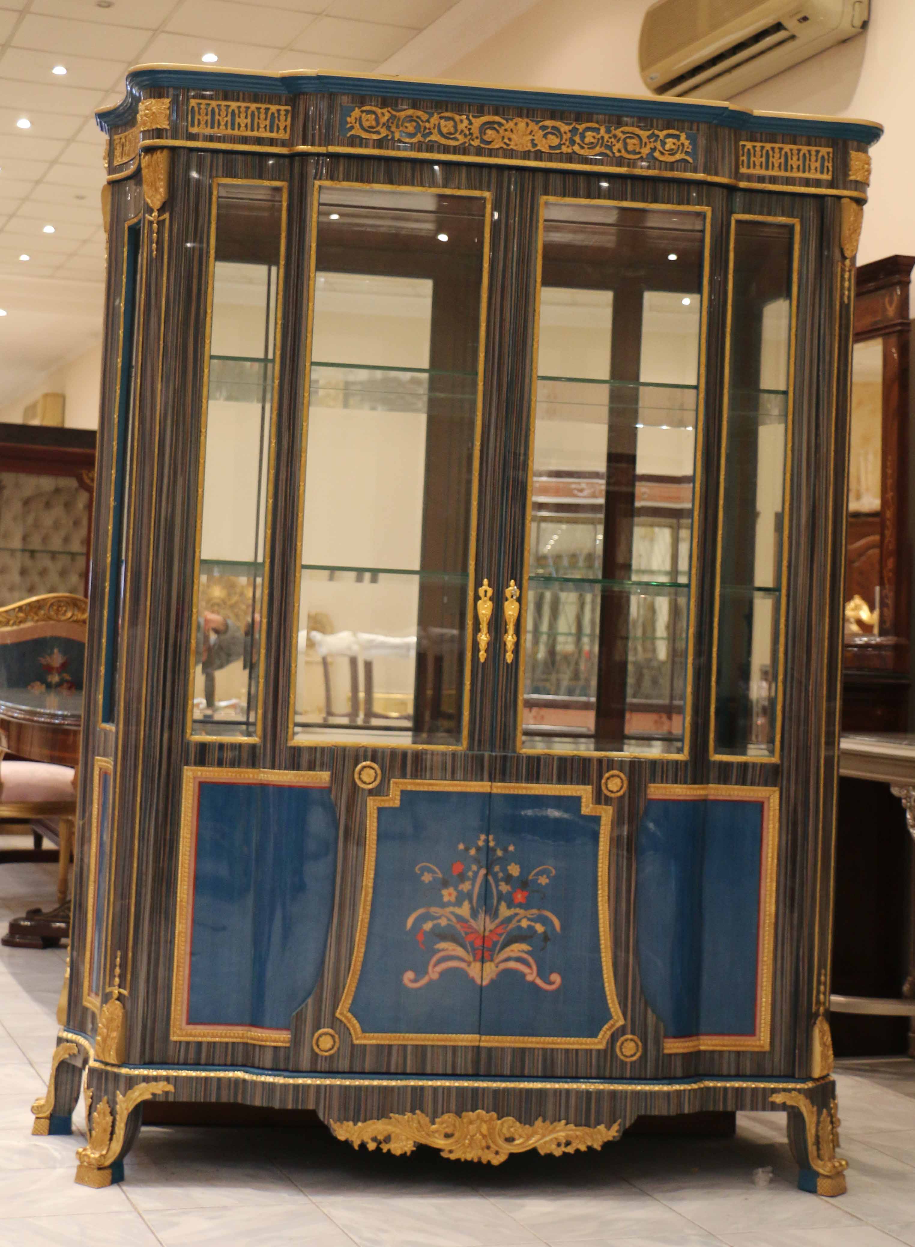 Royal Azure Classical Dining