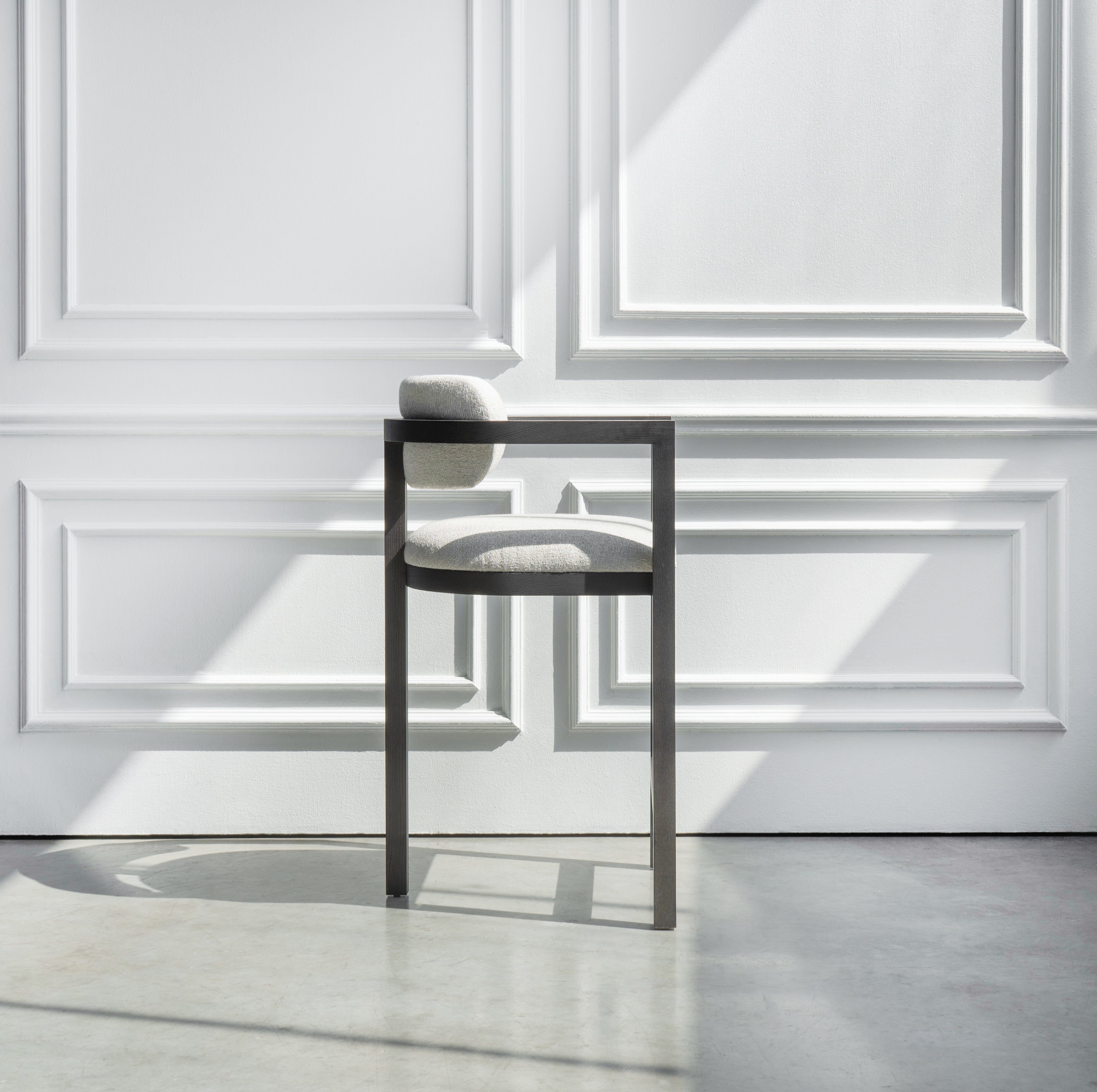 Astra Barstool