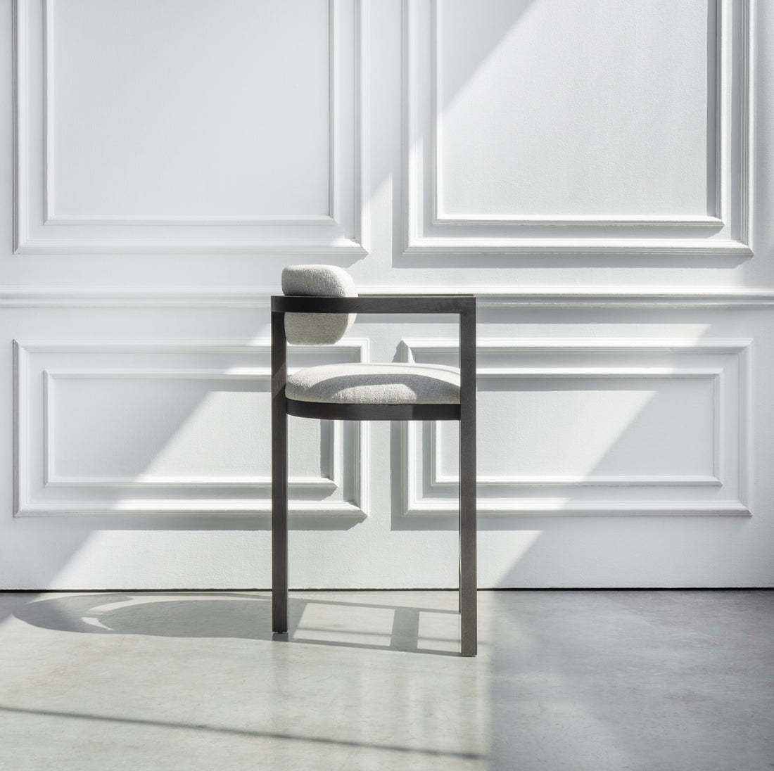 Astra Barstool