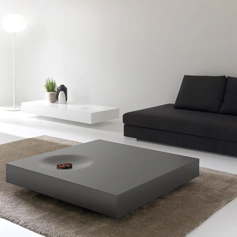 Celine Coffee Table / 100 x 100 CM