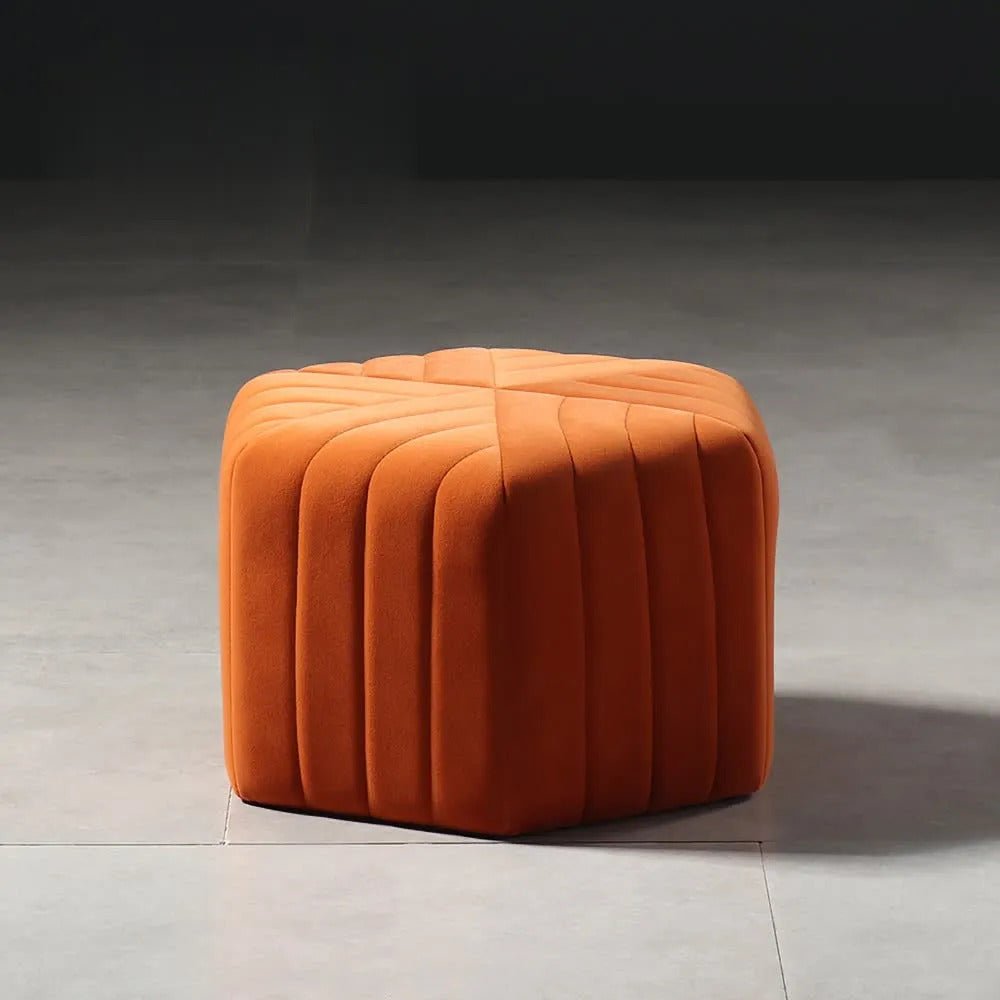 Derby Pouf / Velvet