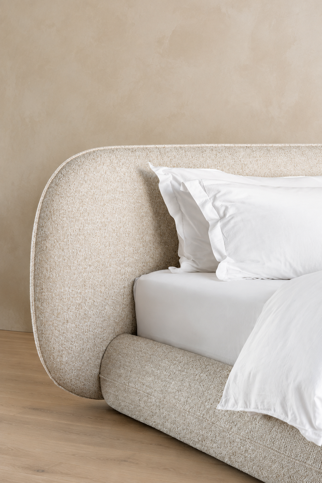 Elio curved headboard and upholstery detail