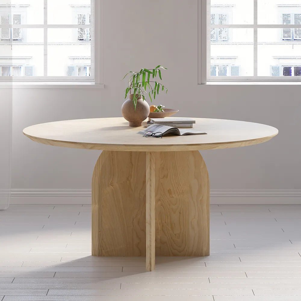 Inez Dining Table / 150 x 75 CM