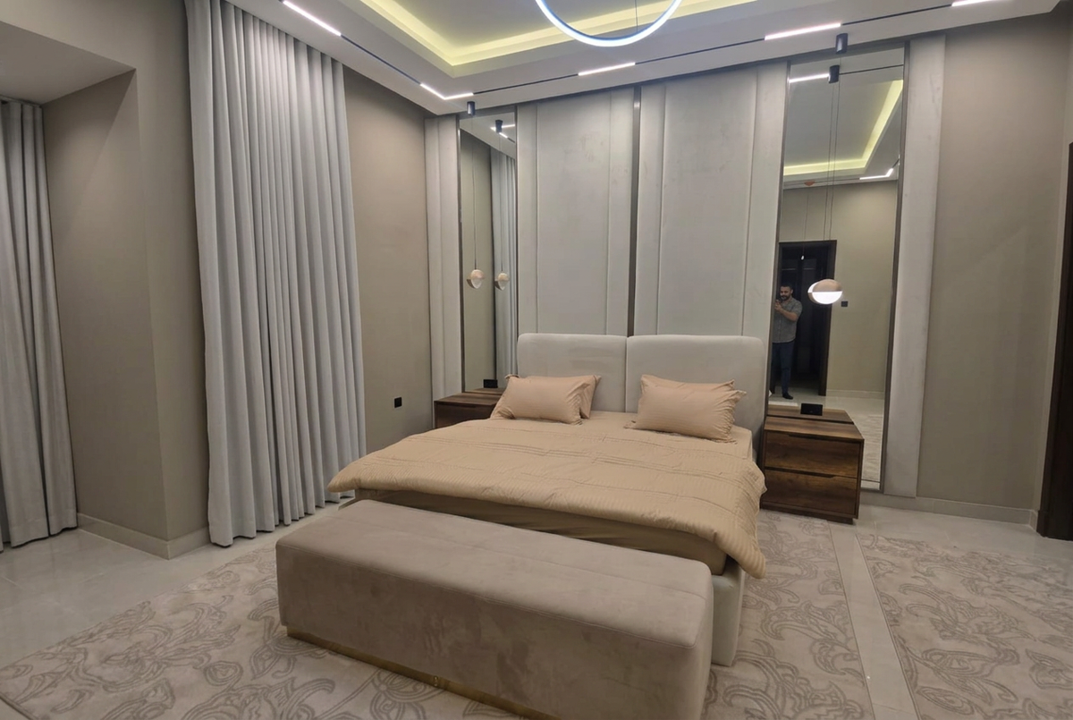 Landscape villa expansion